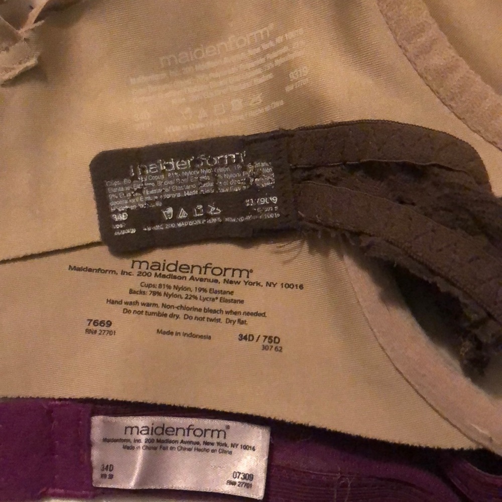 Maidenform 34D Bra Lot - Picture 2 of 6